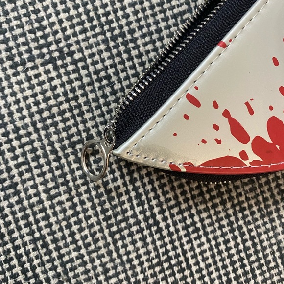 NWOT chucky knife purse - Picture 5 of 5